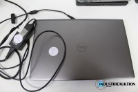 Laptop DELL Vostro P130G