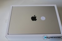 APPLE MacBook