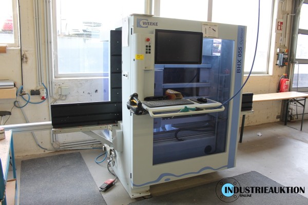 Vertikal-CNC-Bearbeitungszentrum WEEKE Optimat BHX 055